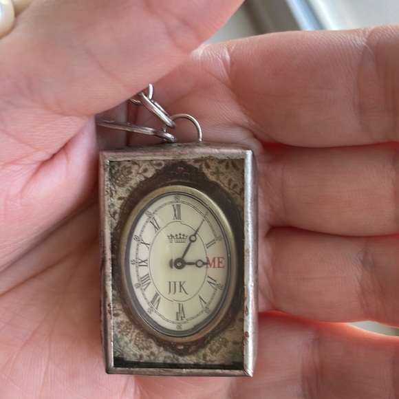 Jewel Kade Pearl Necklace with charm - Picture 5 of 8